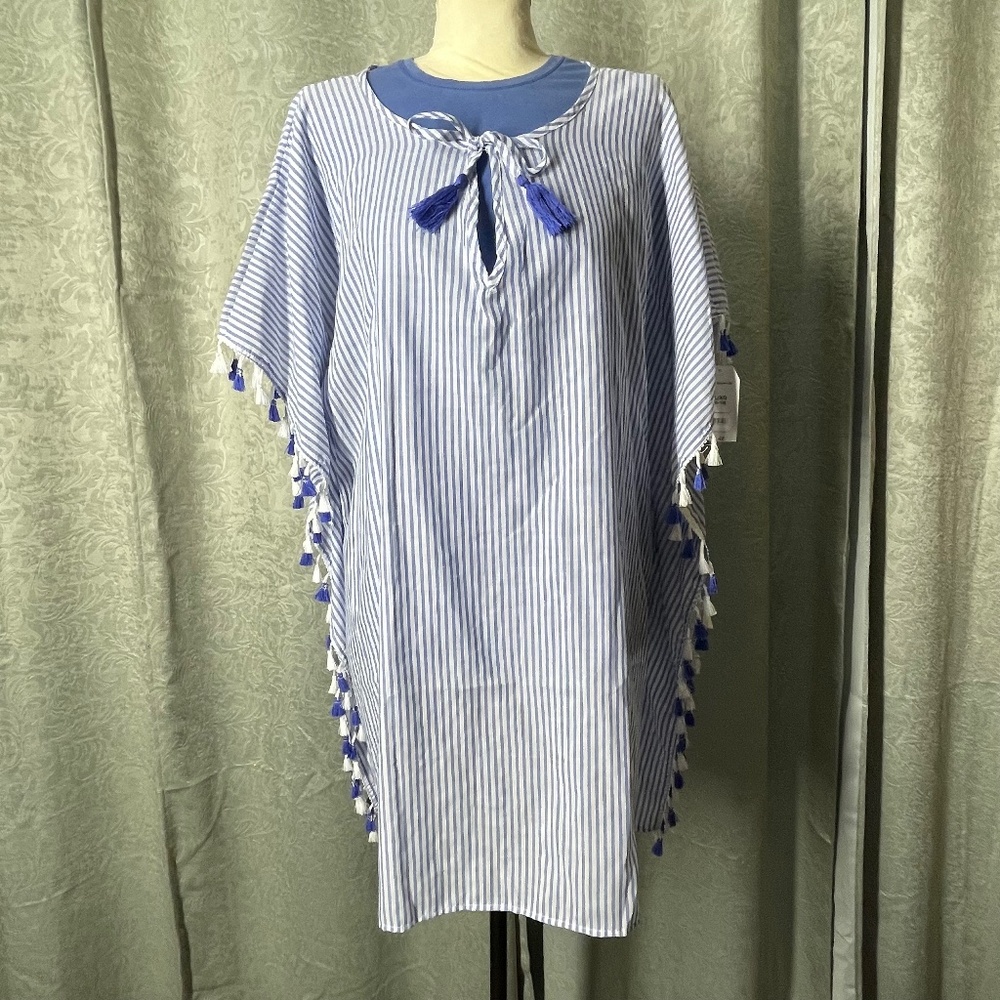 NWT Time and Tru XL/XG Women’s Blue/White Shirting Tassel Kimono